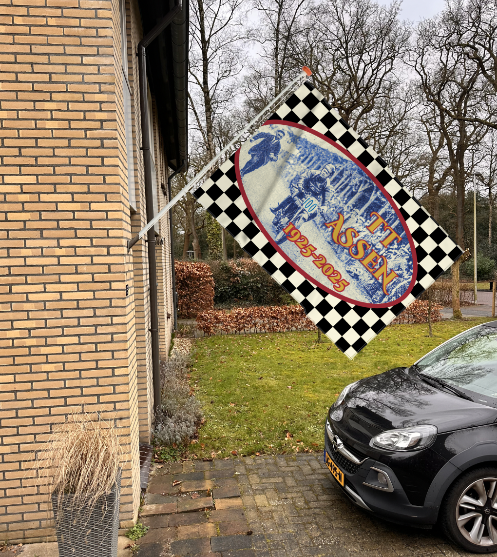 TT vlag 100 jaar